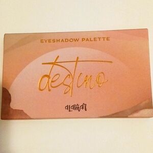 Alamar Cosmetics Destino Eyeshadow Palette
